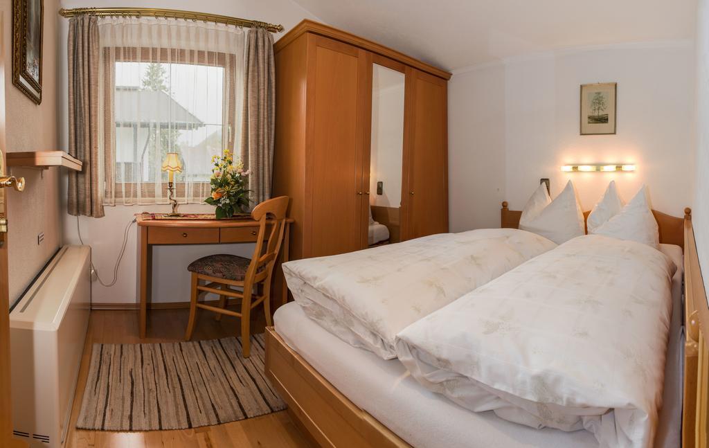 Kreuzhof Seefeld Seefeld in Tirol Bilik gambar